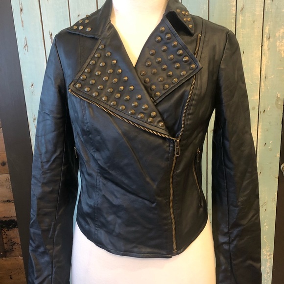 ROCK & REPUBLIC Women's Size XS Jacket Motorcycle Faux Leather Studded Black - Picture 1 of 10